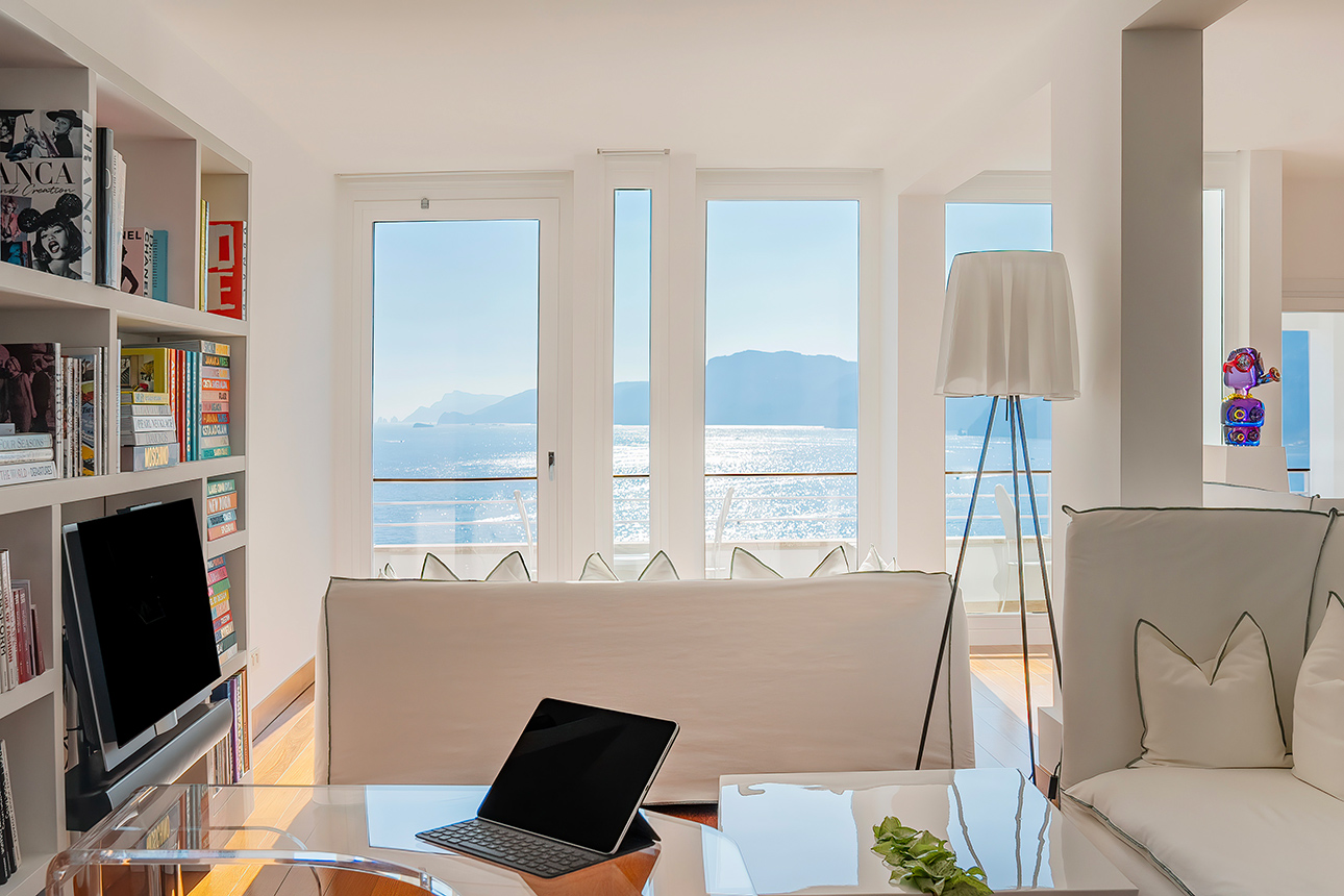 hamahimeyn Interiors